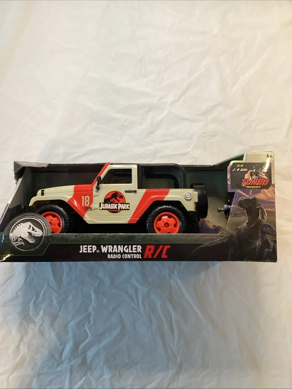 Jurassic Park Kids RC Jeep Wrangler - White and Red
